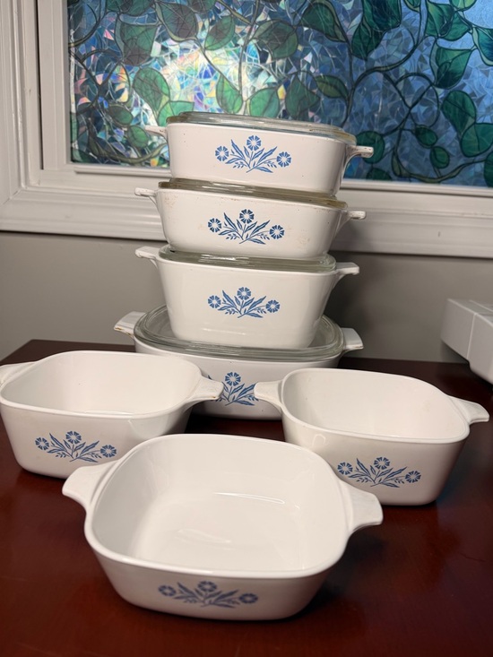 Corningware Other - Set of 7 (4 lids) Blue Cornflower Corningware Casserole Dish set
